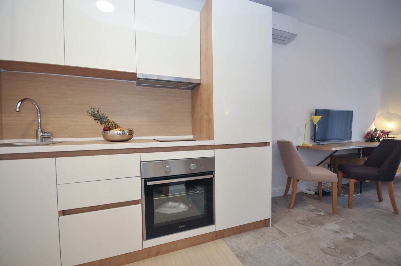 Corso Levante Luxury Suites Petrovac Kültér fotó