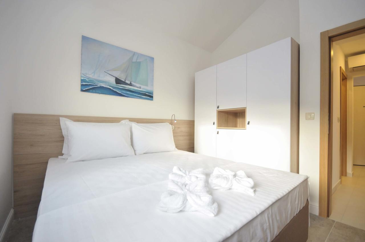 Corso Levante Luxury Suites Petrovac Kültér fotó