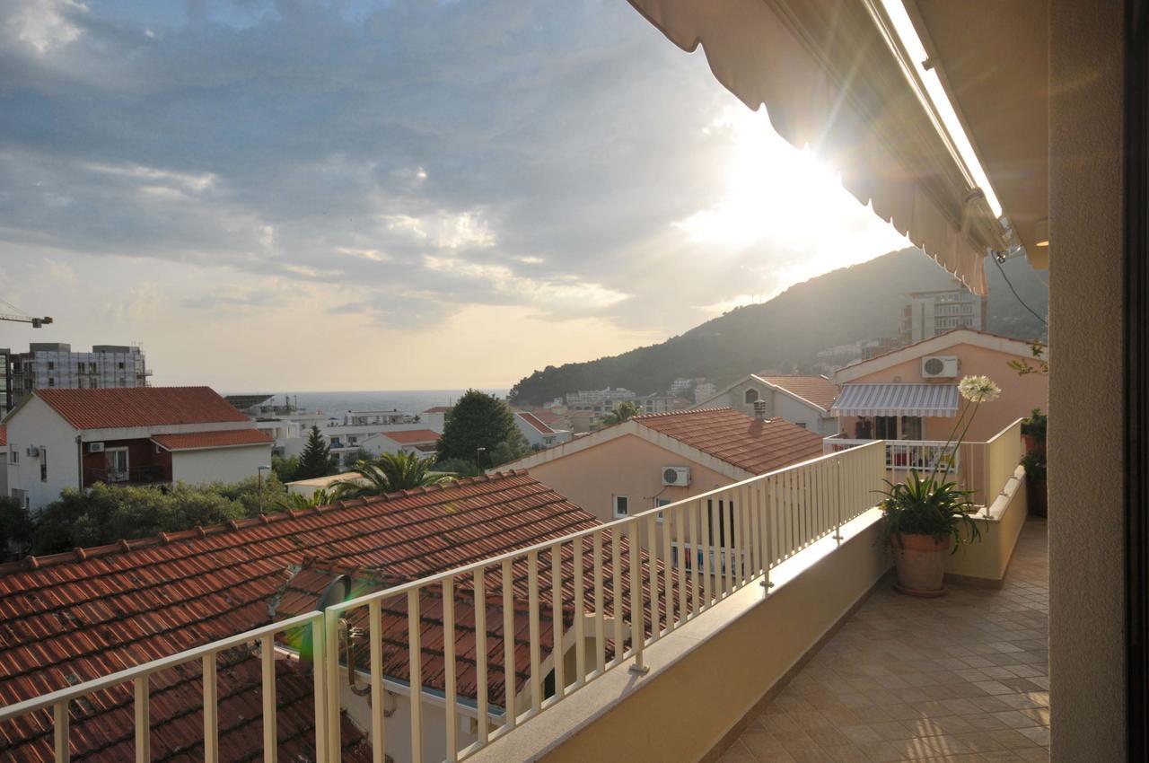 Corso Levante Luxury Suites Petrovac Kültér fotó