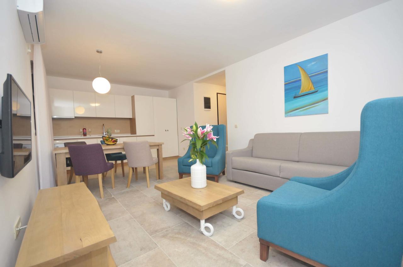 Corso Levante Luxury Suites Petrovac Kültér fotó
