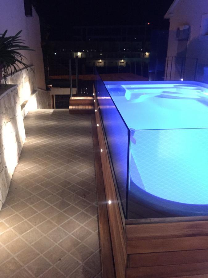 Corso Levante Luxury Suites Petrovac Kültér fotó